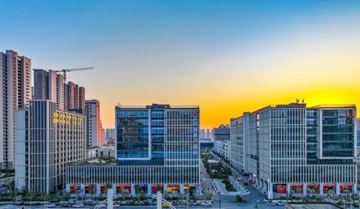 奮進(jìn)“紅五月”！城發(fā)產(chǎn)業(yè)園項(xiàng)目建設(shè)力拼當(dāng)“夏”